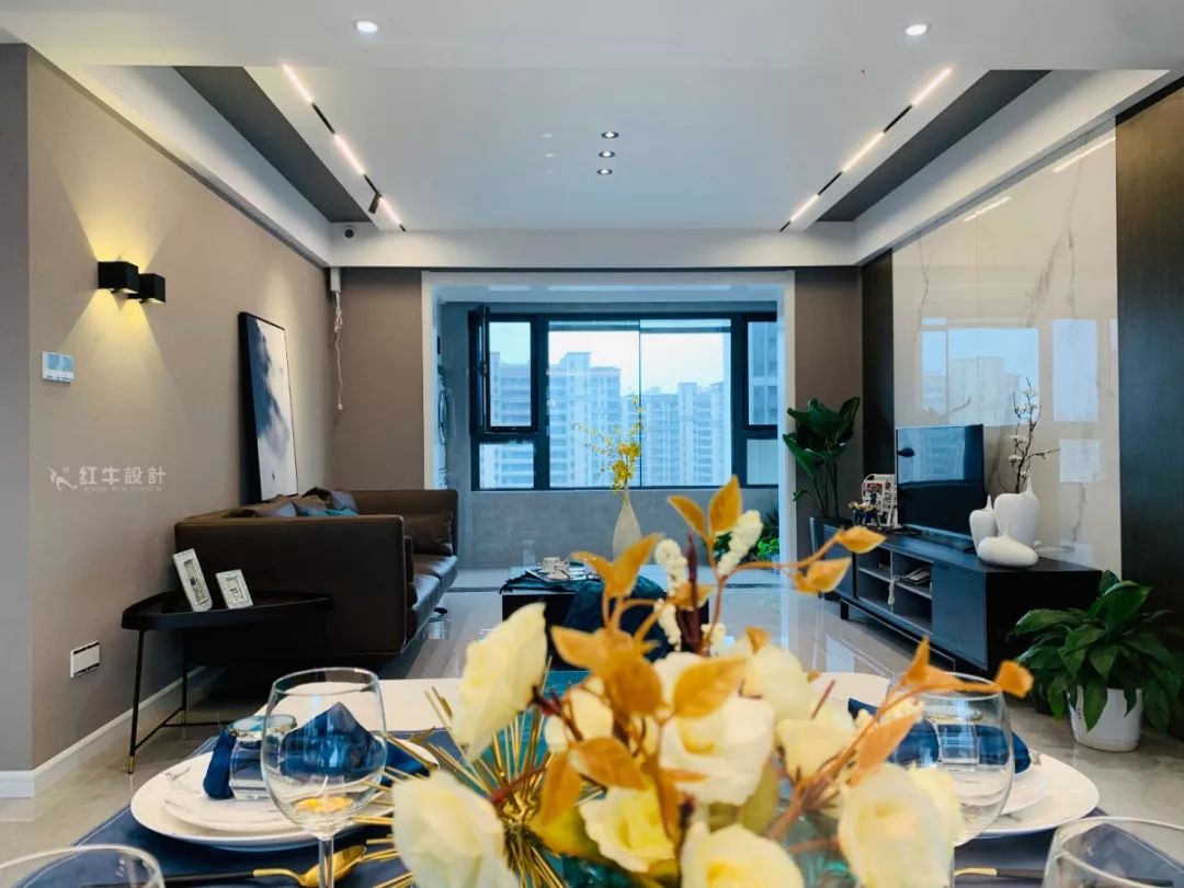 南京保利國際社區(qū)140㎡現(xiàn)代風(fēng)格--四室二廳大戶型，寬敞開闊又舒適！03客廳設(shè)計(jì)