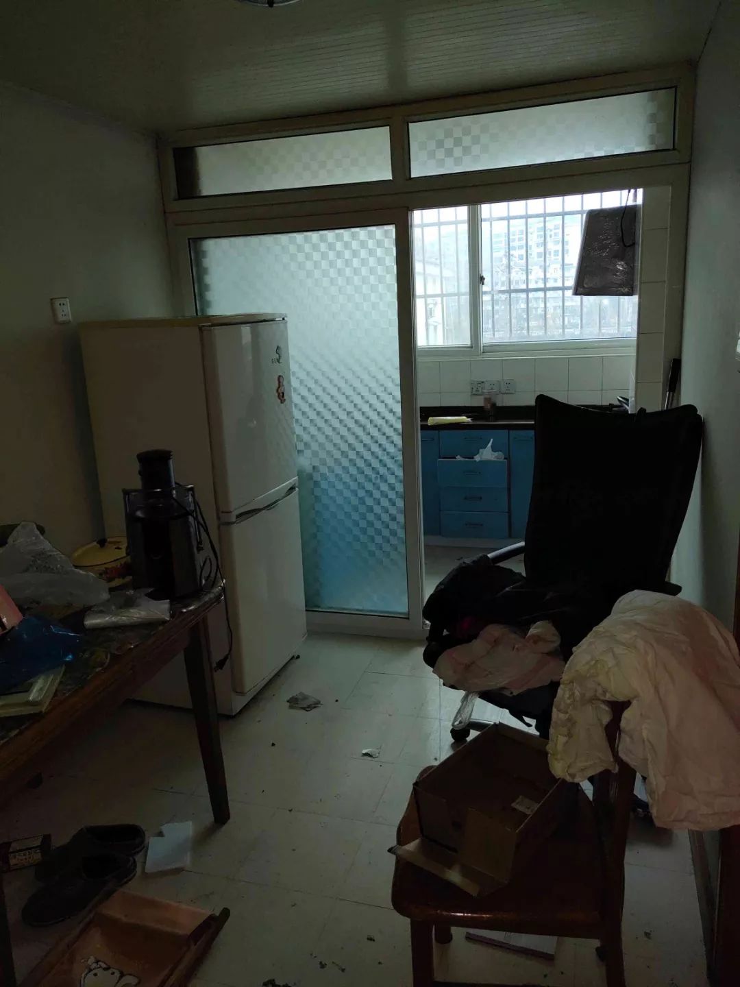 南京龍?bào)椿ㄔ?0㎡現(xiàn)代輕奢--老房升級(jí)改造，變身時(shí)尚精致家！05餐廳改造