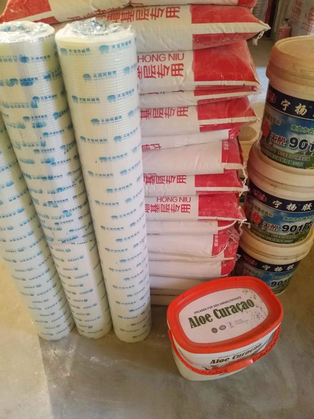 南京龍?bào)椿ㄔ?0㎡現(xiàn)代輕奢--老房升級(jí)改造，變身時(shí)尚精致家！36油漆施工