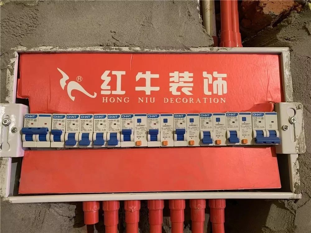 看過(guò)那么多裝修工地，才知道“好工地”要看這兩點(diǎn)！