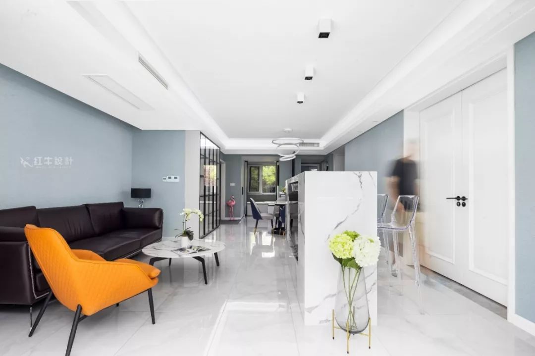 南京雅居樂145㎡現(xiàn)代簡約--演繹當代生活美學09臥室設計01客廳