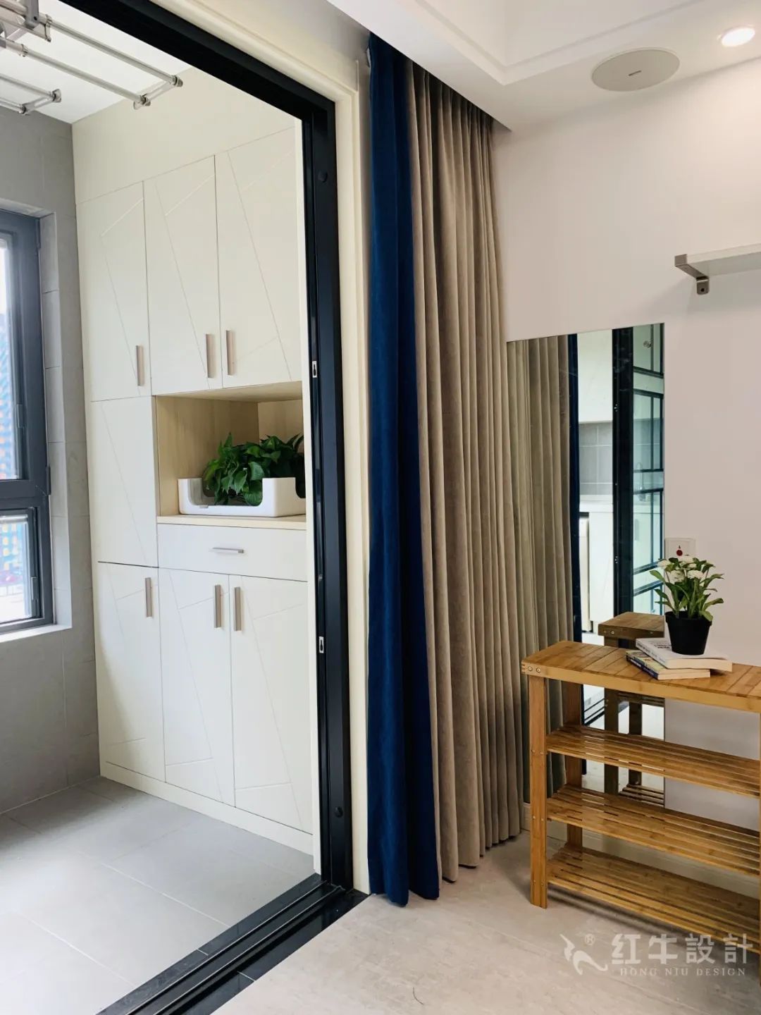 孟憲濤_保利國(guó)際社區(qū)115㎡現(xiàn)代北歐--簡(jiǎn)潔明亮之家，一人獨(dú)居太愜意！08實(shí)景效果_陽(yáng)臺(tái)