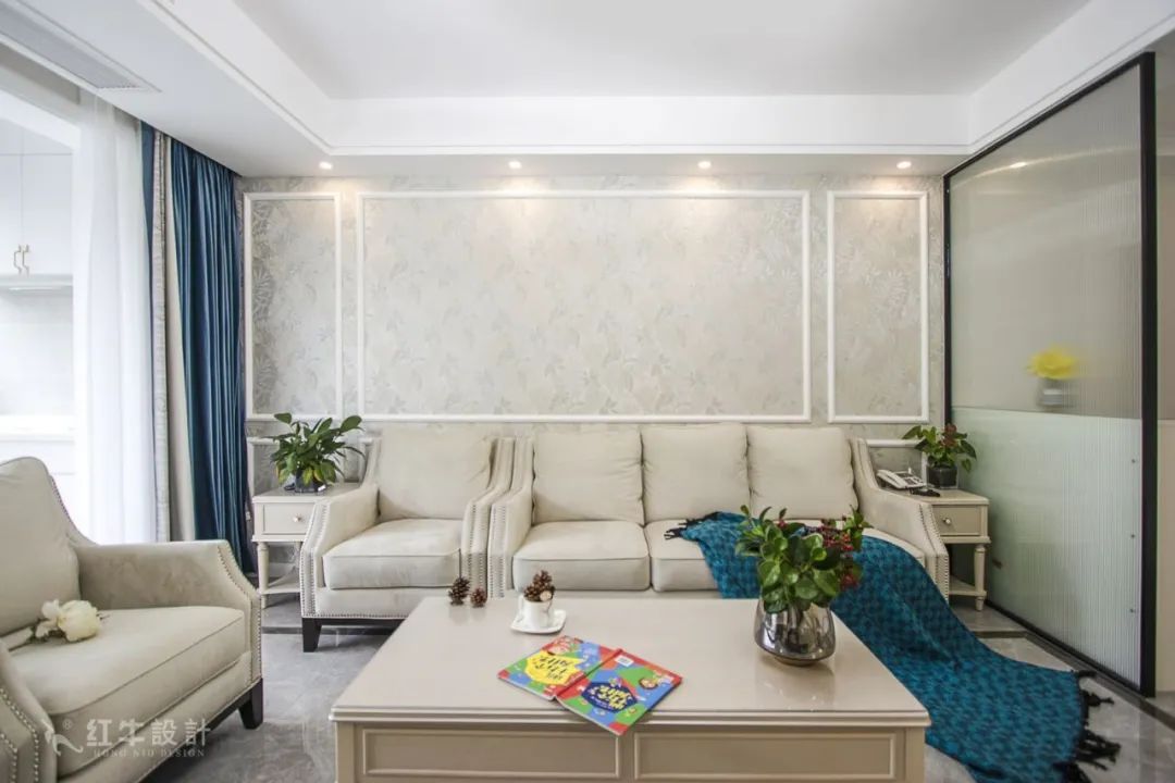 最美畢業(yè)照 ⑥--簡(jiǎn)美不一定是深色系，也可以這樣清爽哦！03客廳