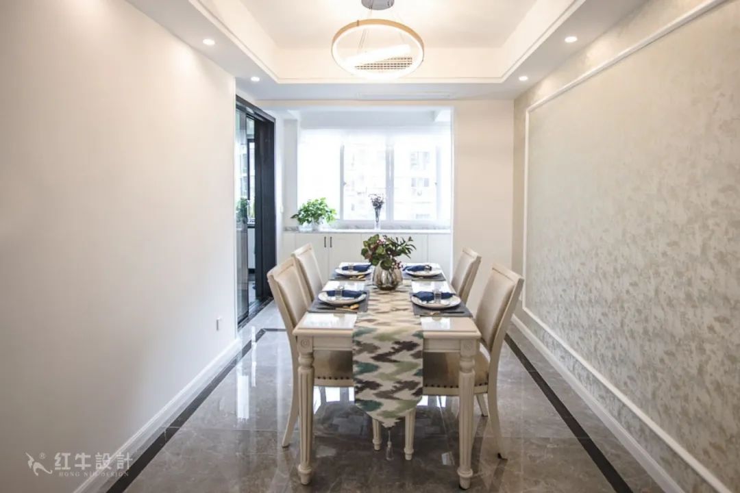 最美畢業(yè)照 ⑥--簡(jiǎn)美不一定是深色系，也可以這樣清爽哦！06餐廳