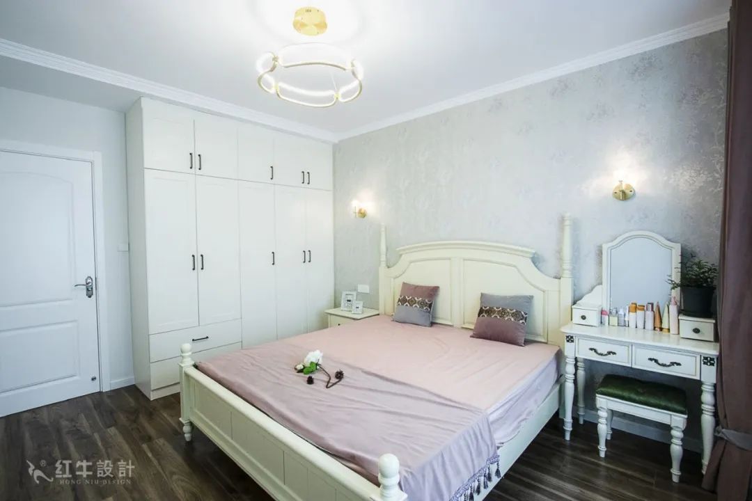 最美畢業(yè)照 ⑥--簡(jiǎn)美不一定是深色系，也可以這樣清爽哦！08主臥室