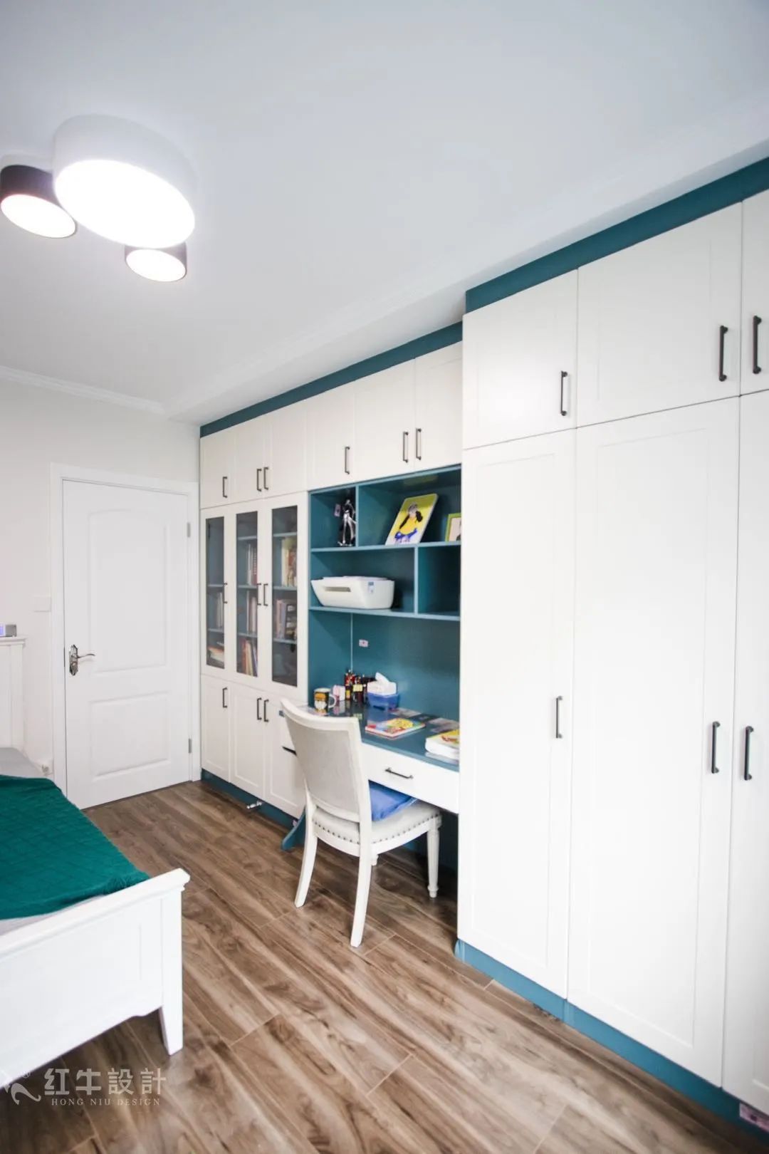 最美畢業(yè)照 ⑥--簡(jiǎn)美不一定是深色系，也可以這樣清爽哦！10書(shū)房