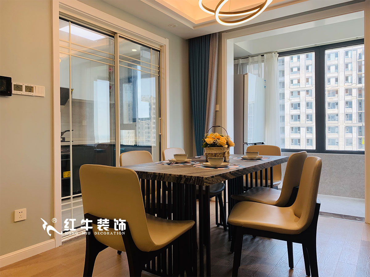 陸利民_保利國際社區(qū)3-2703-115㎡-現(xiàn)代風格（3室2廳1廚2衛(wèi)2陽臺￥183429）06餐廳