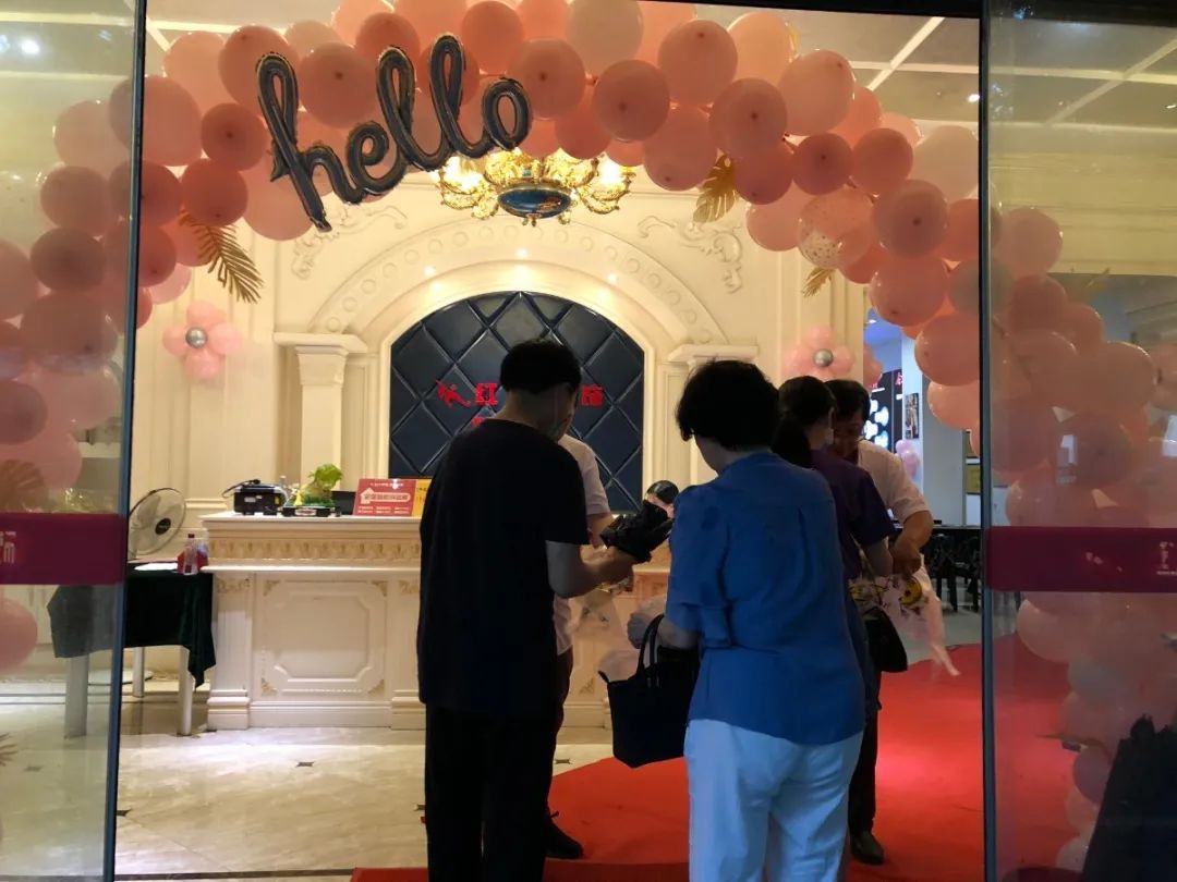 23周年 | 紅牛裝飾店慶“總裁簽售會(huì)”圓滿結(jié)束