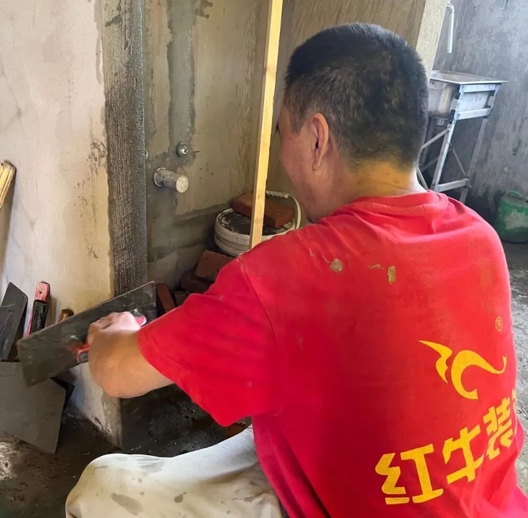 工地突擊巡檢｜無懼高溫，直擊40℃+的工地施工現(xiàn)場！
