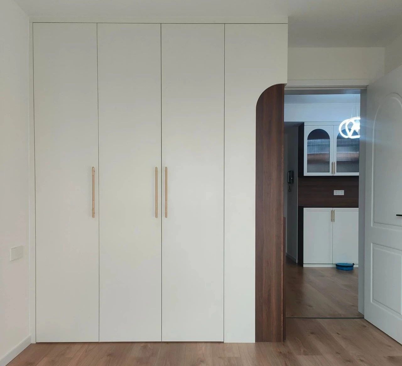 喜報｜金秋十月，收獲滿滿，紅牛裝飾再獲三面錦旗！