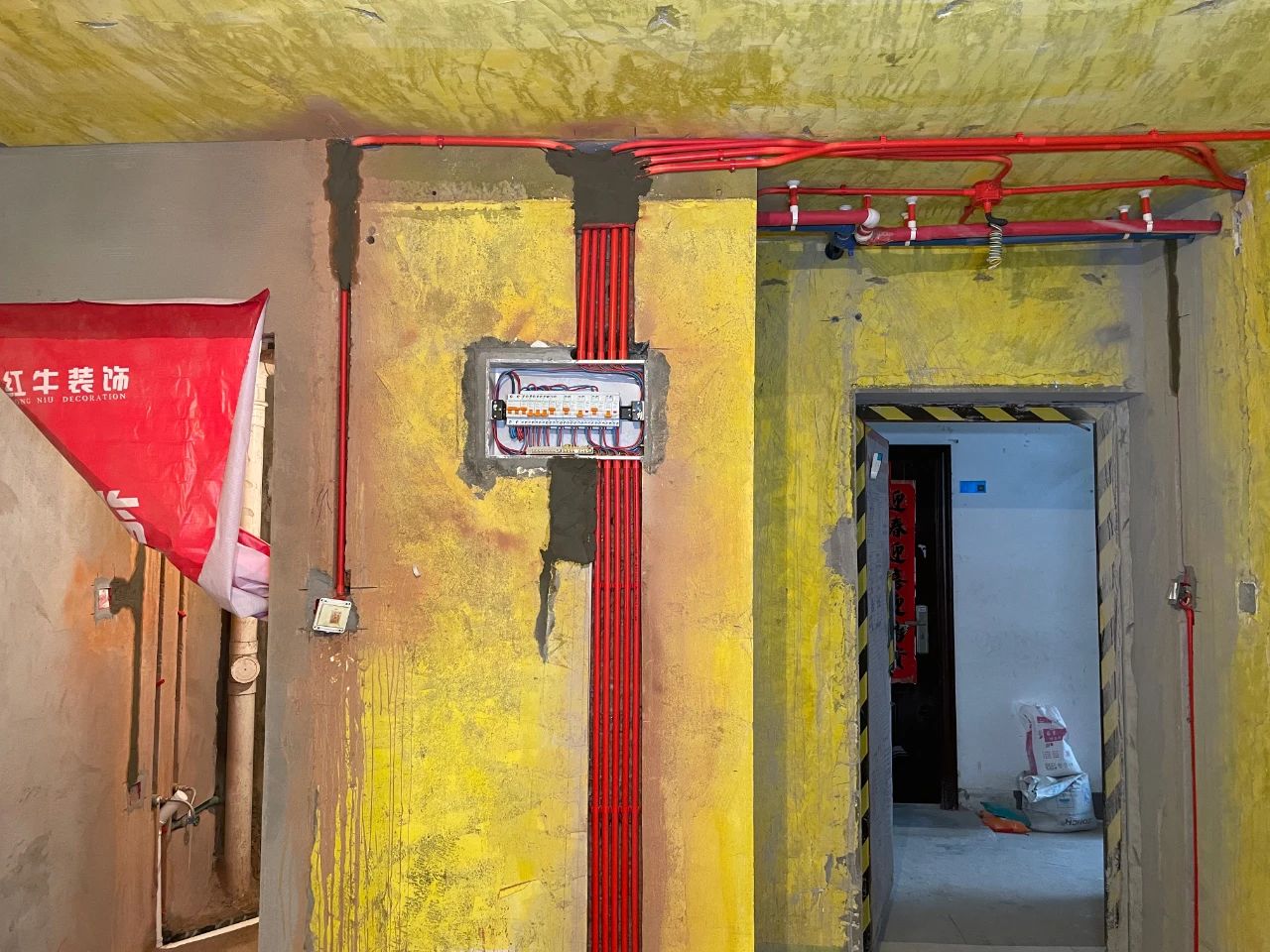 南京紅牛裝飾公司工地巡檢·水電驗(yàn)收篇：直擊家裝中最隱蔽的工程