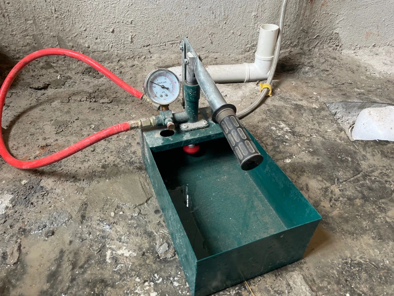 南京紅牛裝飾公司工地巡檢·水電驗(yàn)收篇：直擊家裝中最隱蔽的工程