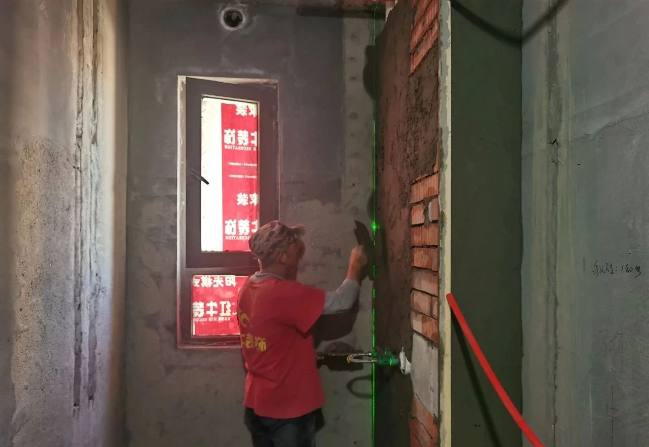 南京紅牛裝飾公司工地巡檢：雙11拼什么？我們在拼質(zhì)量！拼服務(wù)！