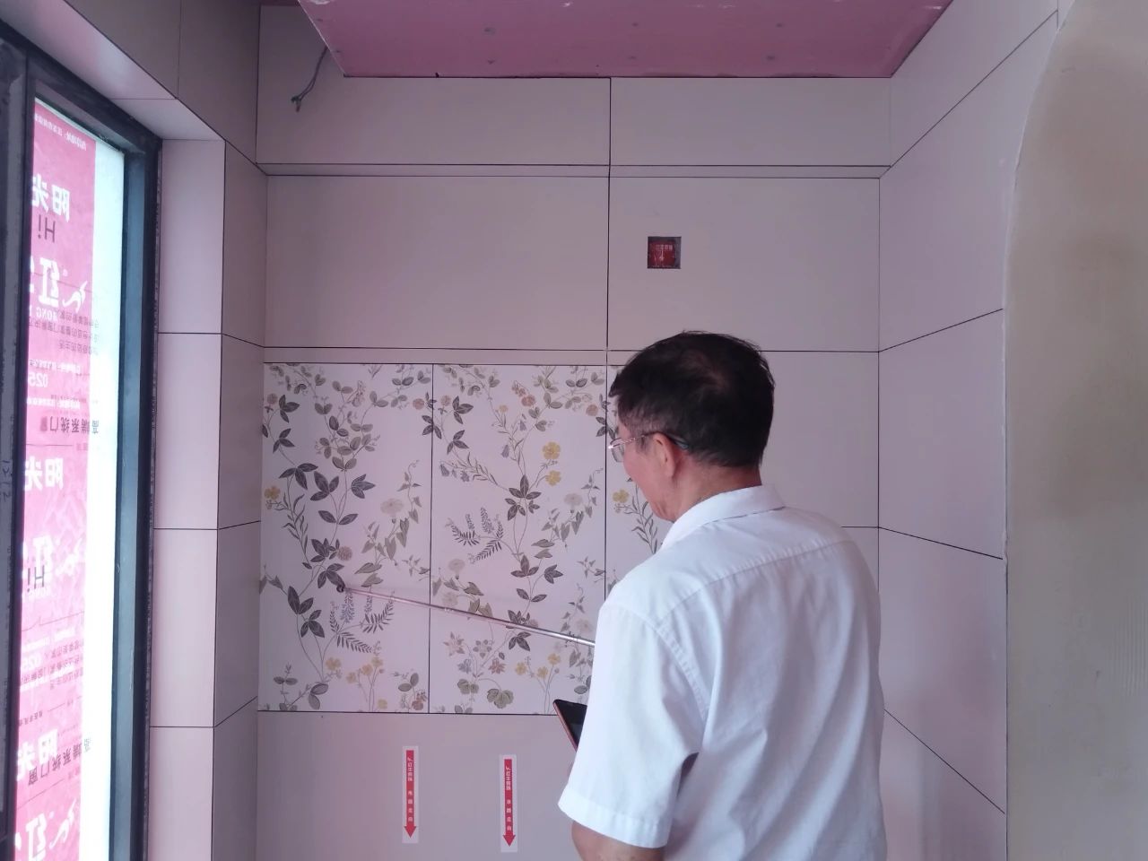 工地巡檢｜瓷磚鋪貼的注意事項(xiàng)與驗(yàn)收標(biāo)準(zhǔn)
