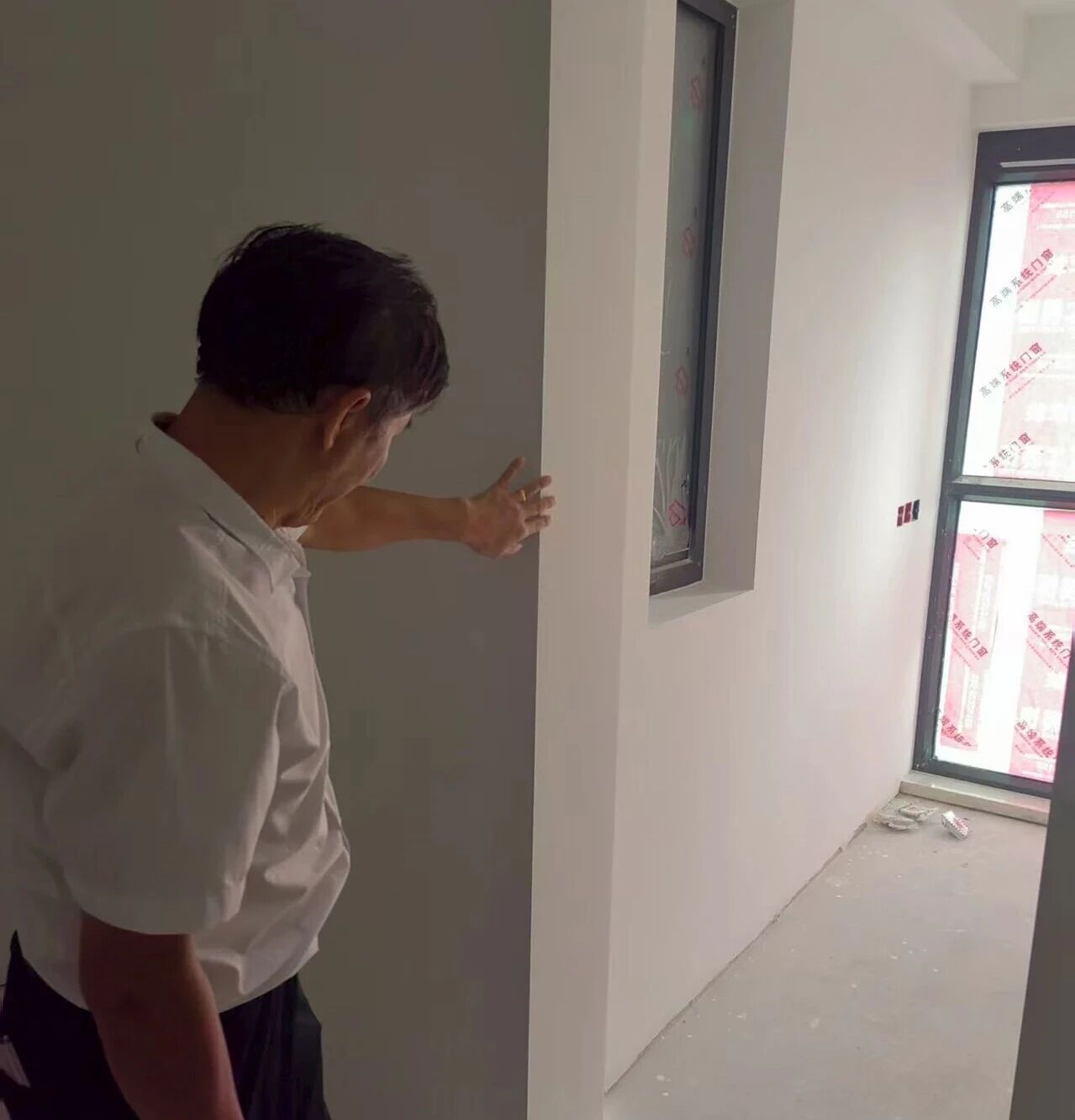 金九銀十裝修季｜南京紅牛裝飾工程總監(jiān)：工地巡檢無小事，嚴苛落實工藝標準！
