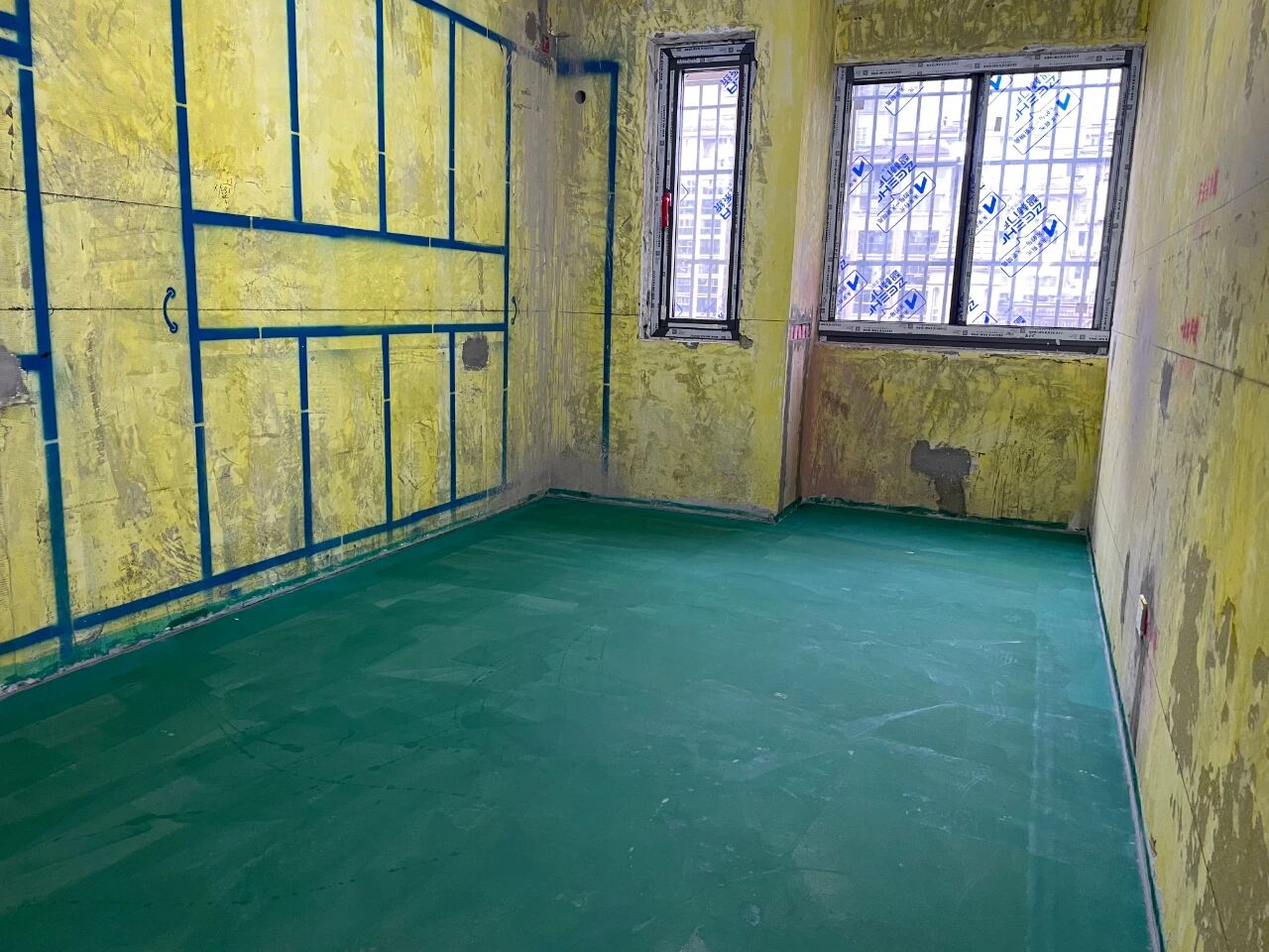 九月秋意漸濃，南京紅牛裝飾工地巡檢步履不停，只為兌現(xiàn)品質(zhì)承諾！