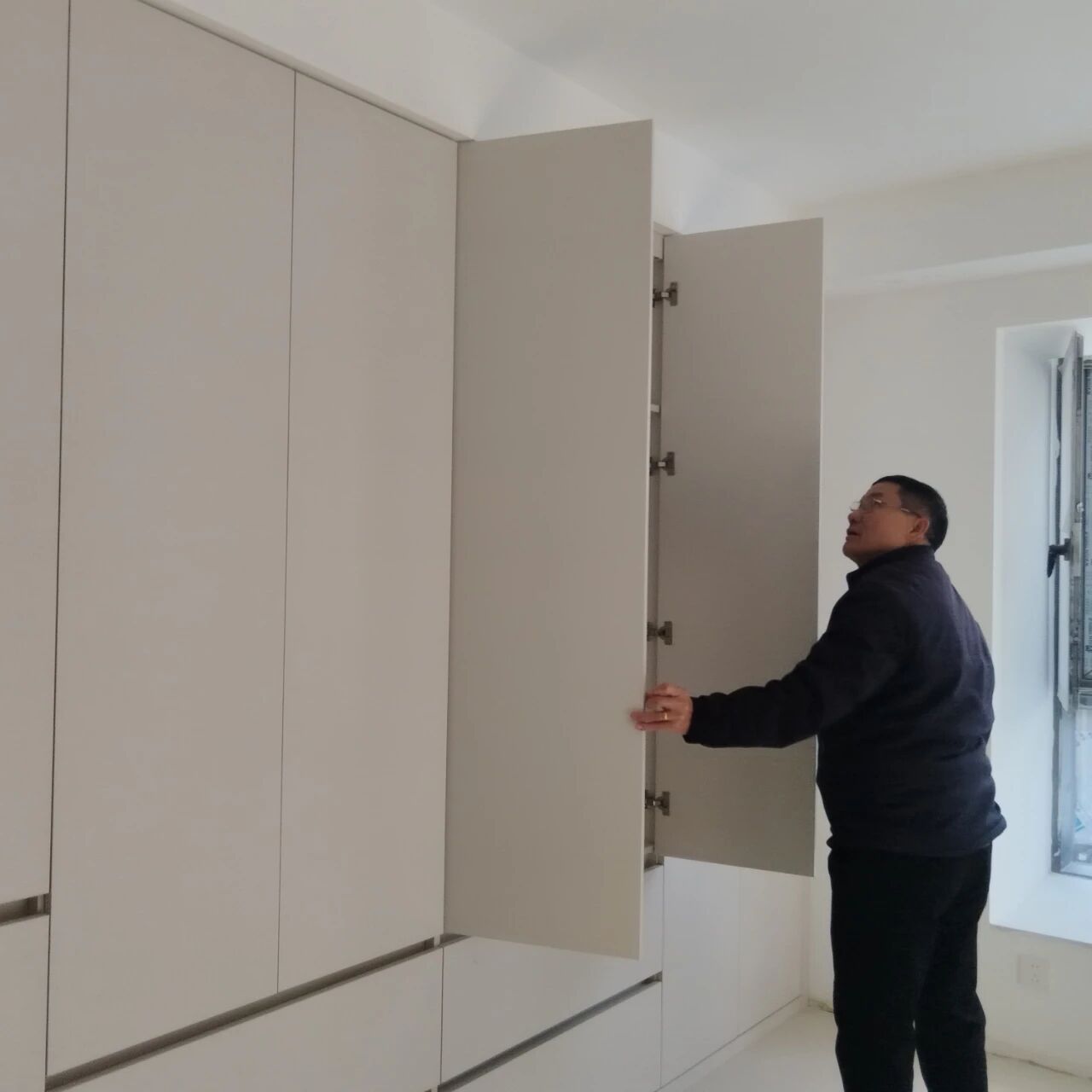 工地巡檢：步履不停，以行動(dòng)兌現(xiàn)品質(zhì)承諾，嚴(yán)格把控每一環(huán)！