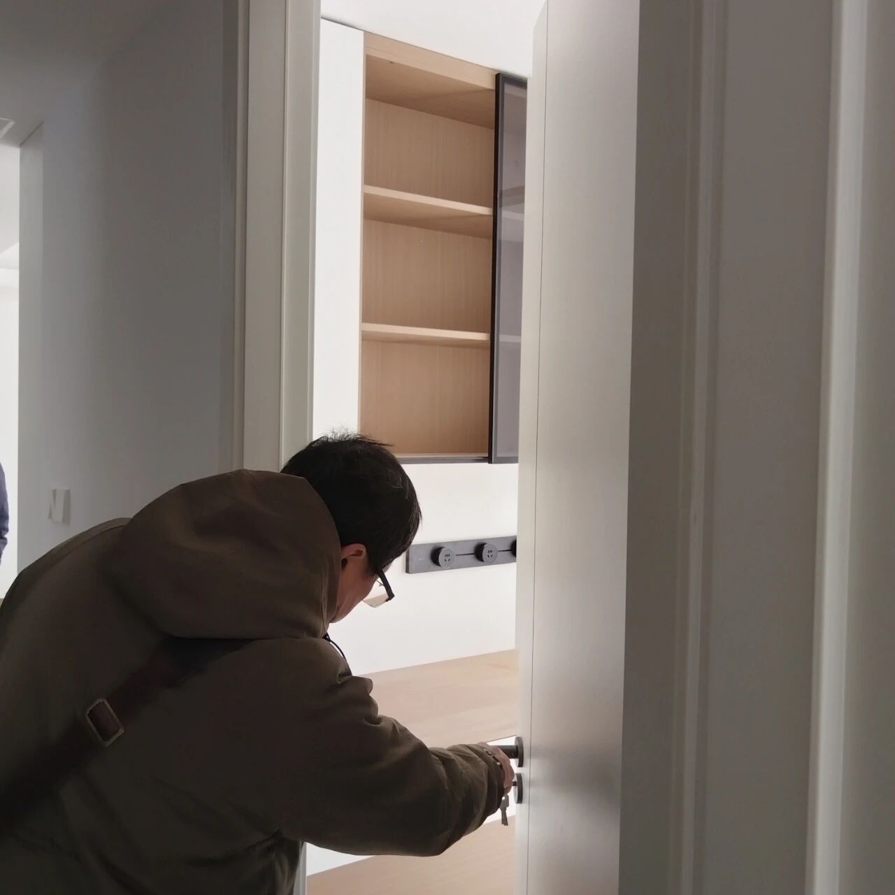 工地巡檢：步履不停，以行動(dòng)兌現(xiàn)品質(zhì)承諾，嚴(yán)格把控每一環(huán)！